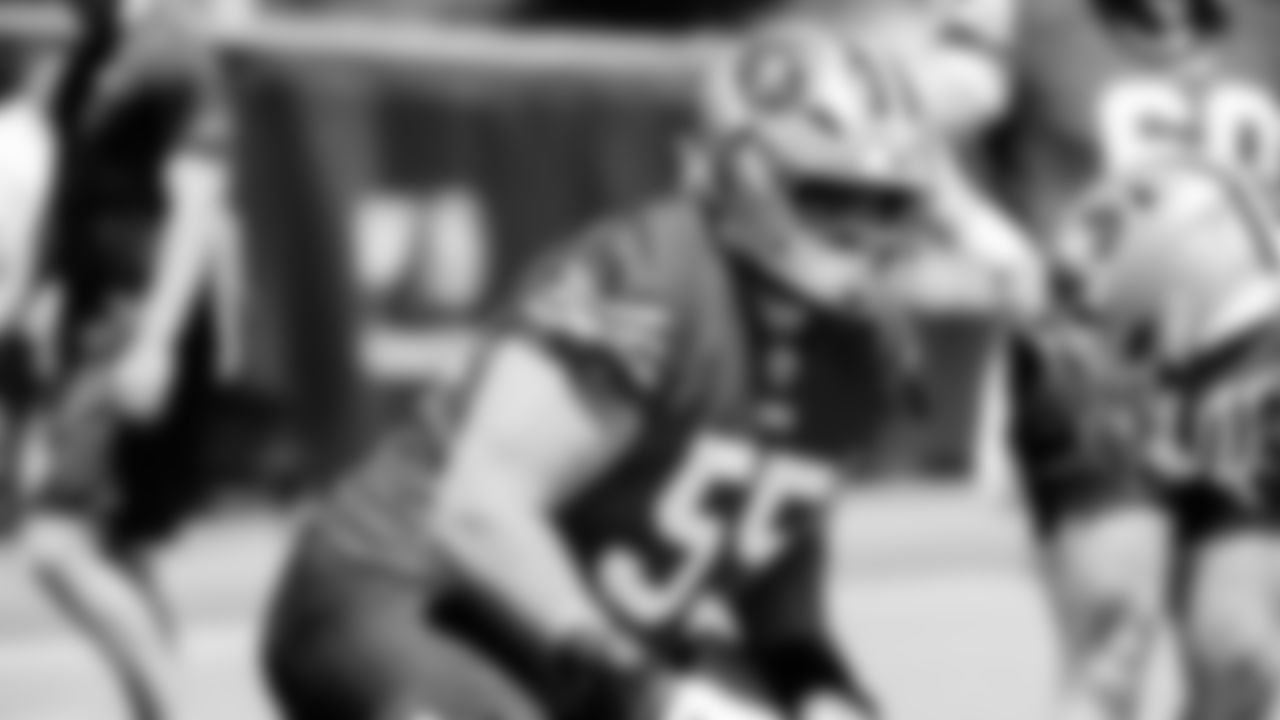 OL Drew Moss