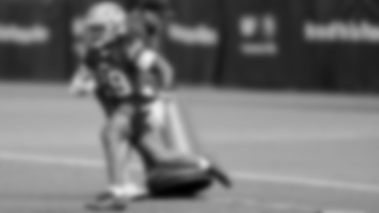 RB Jordan James
