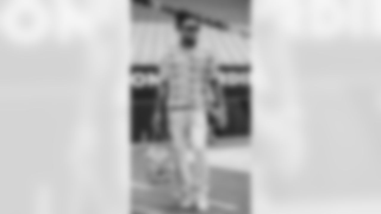 WR Demarcus Robinson