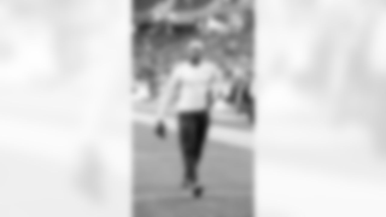 CB Darrell Luter Jr.