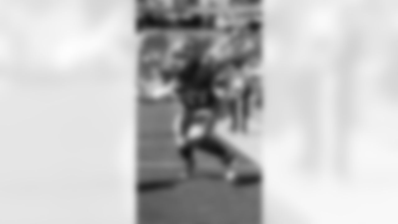 DL Nick Bosa