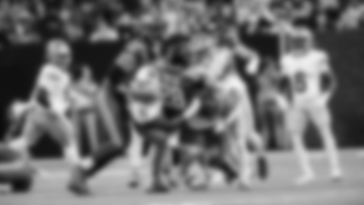 DL Alfred Collins, CB Upton Stout