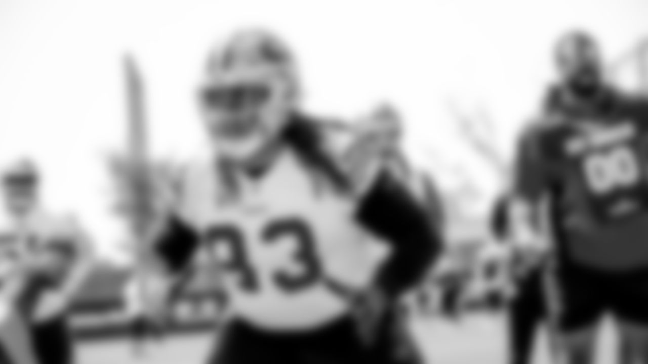 DL Kalia Davis