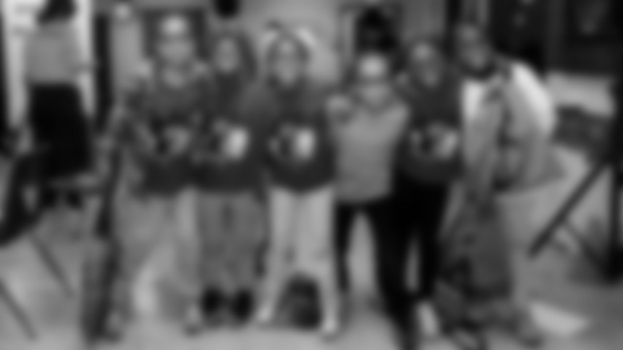 Curtis Robinson Hosts "A Cut Above" Wellness Event for Kids' Health & Vision