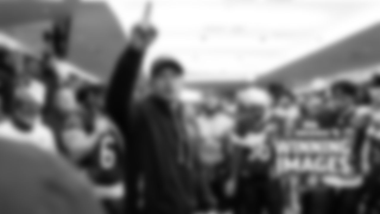 Winning-Images-Wild-Card-51