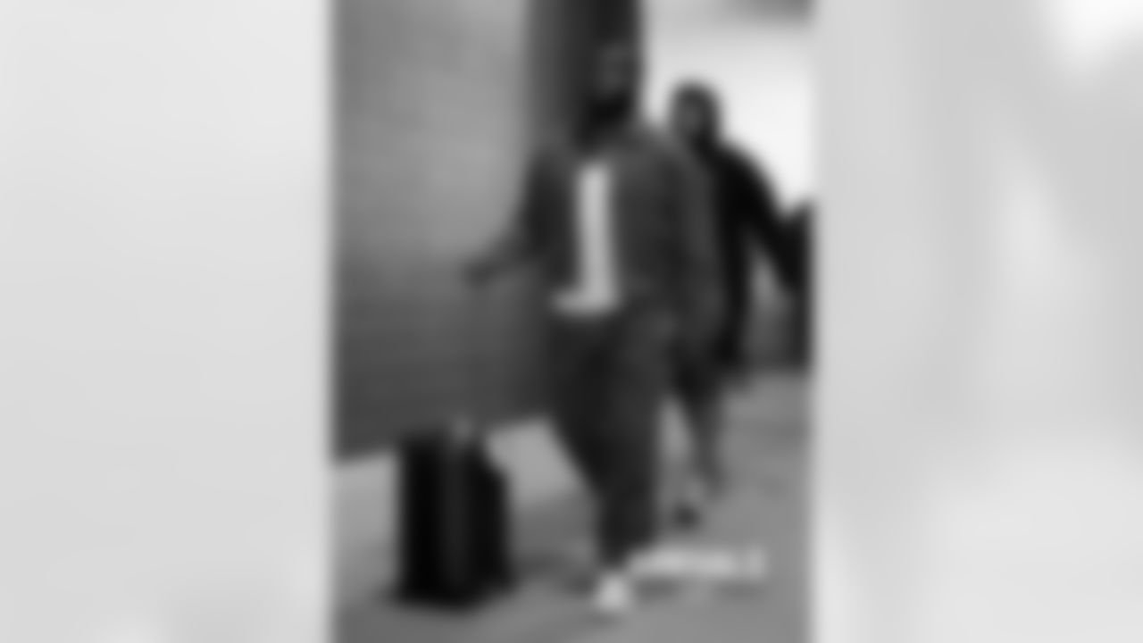 arrivals-11-101325