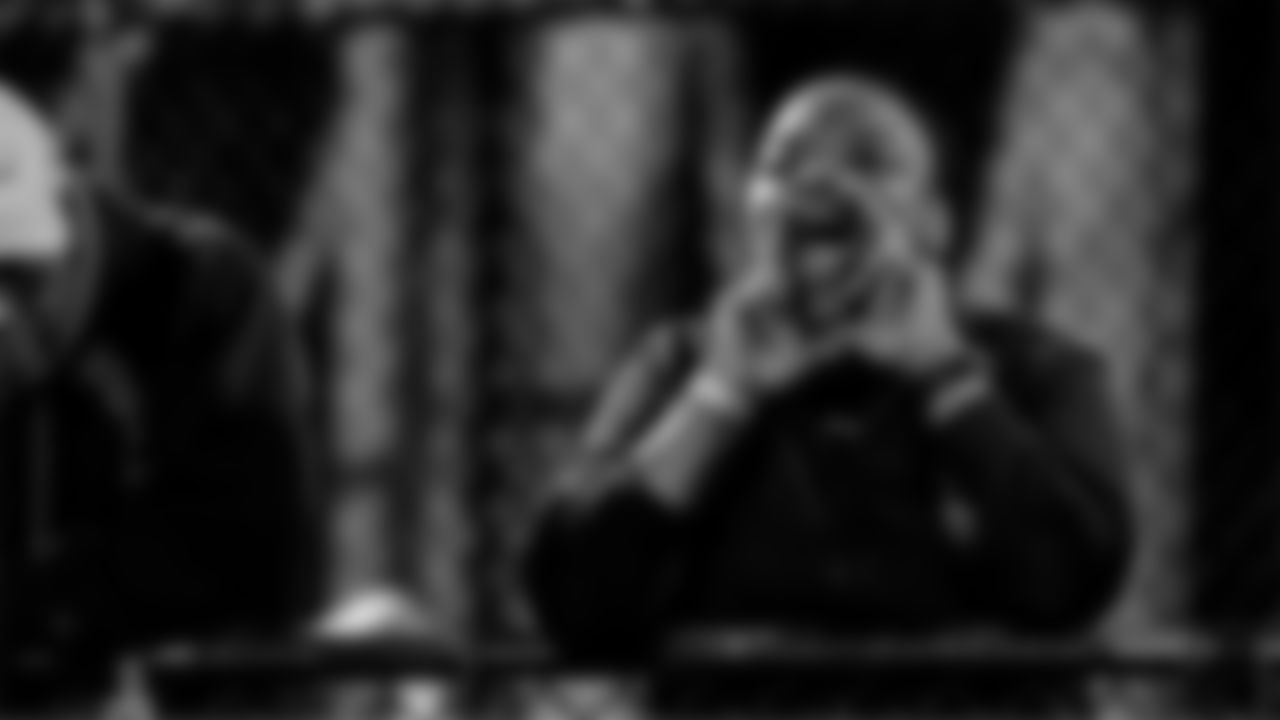 Community _0003__JF21283.jpg