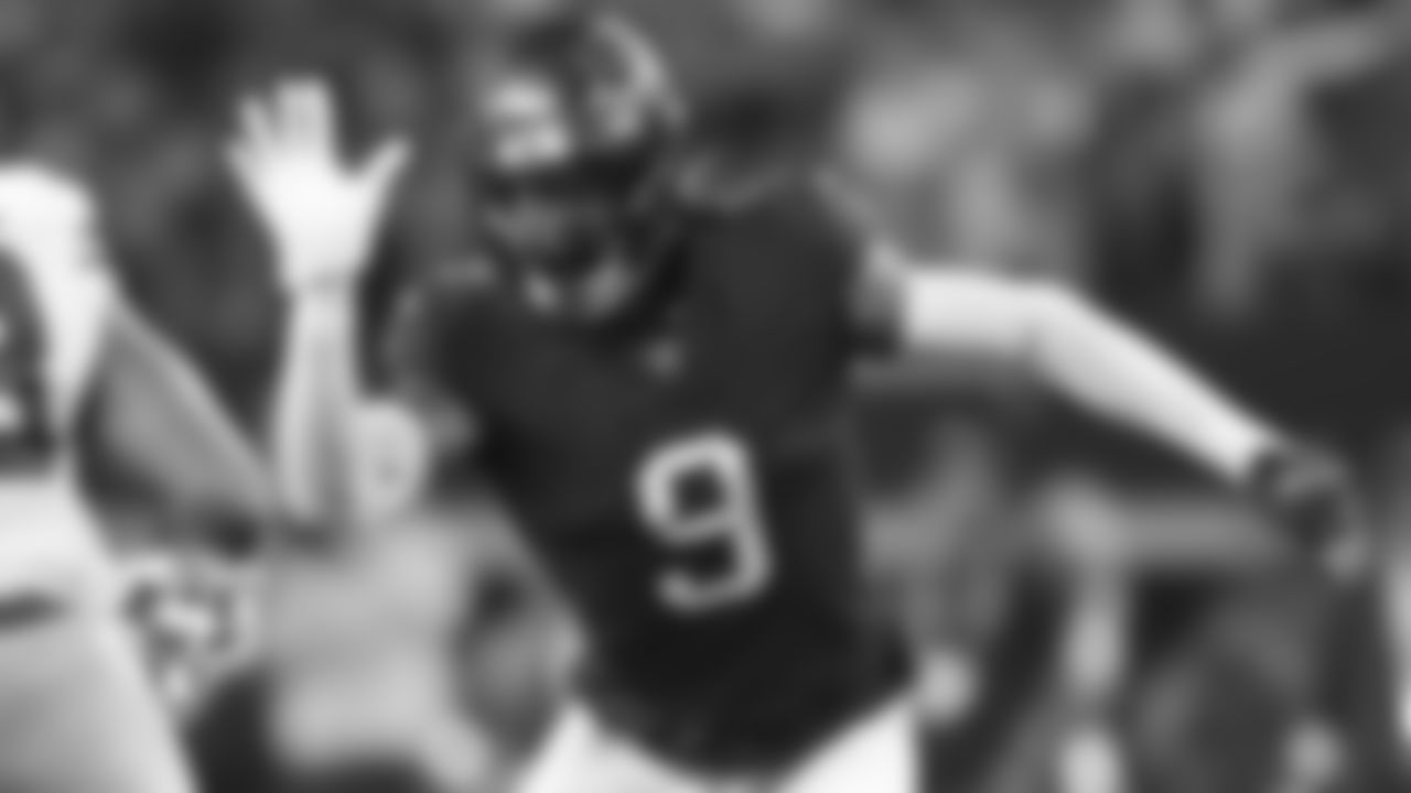 Joe-Tryon-Shoyinka-13