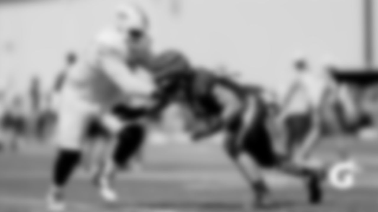 DL Daniel Hardy