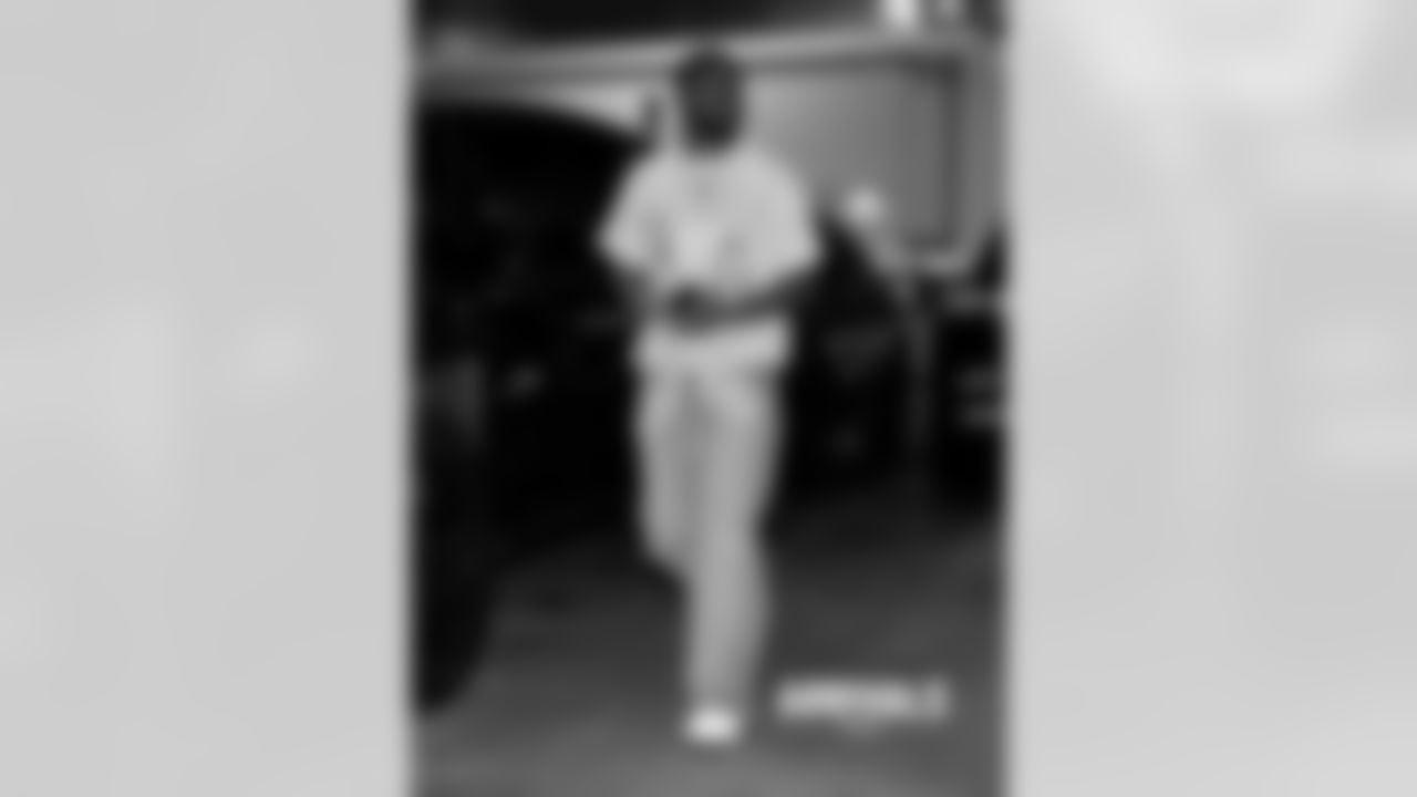 arrivals-52-101925