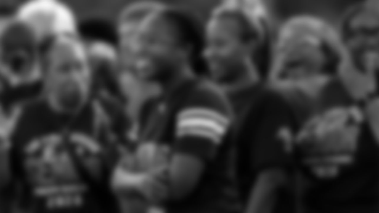 Senior Night _0015__MJ18255.jpg