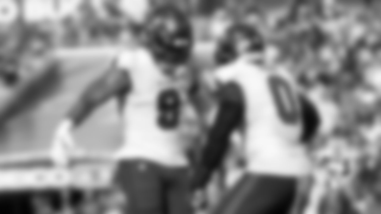 Joe-Tryon-Shoyinka-19