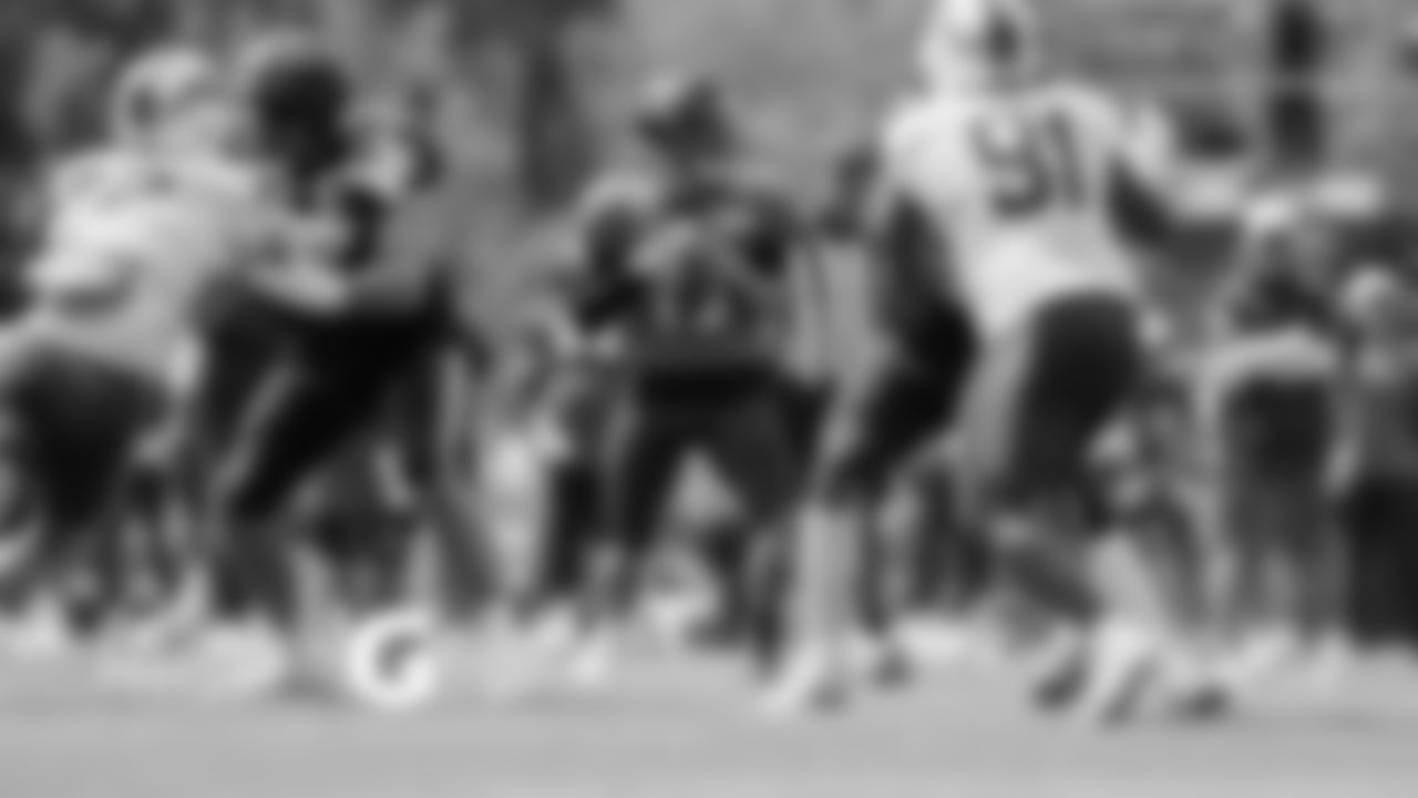 QB Caleb Williams