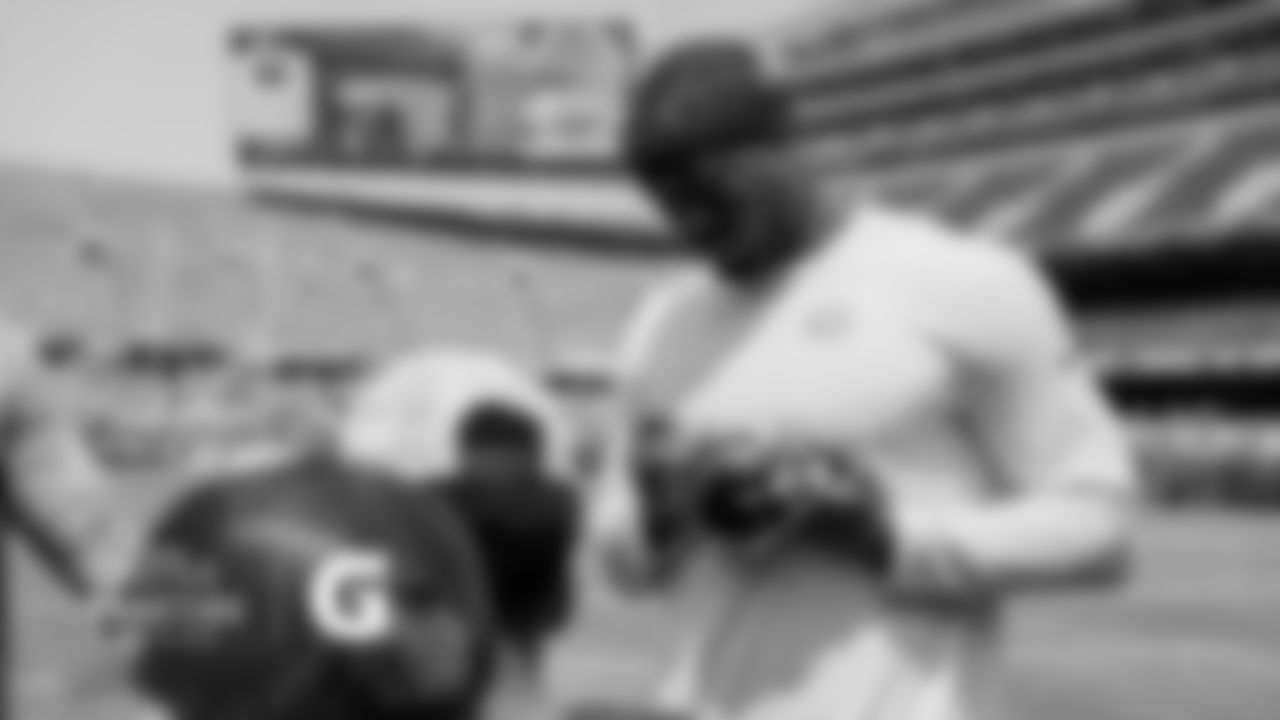 DL Dominique Robinson