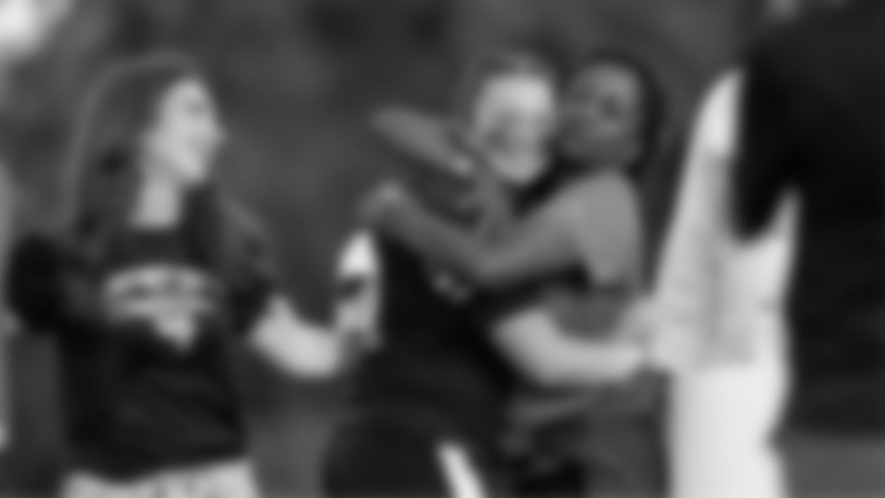 Senior Night _0010__MJ18217.jpg