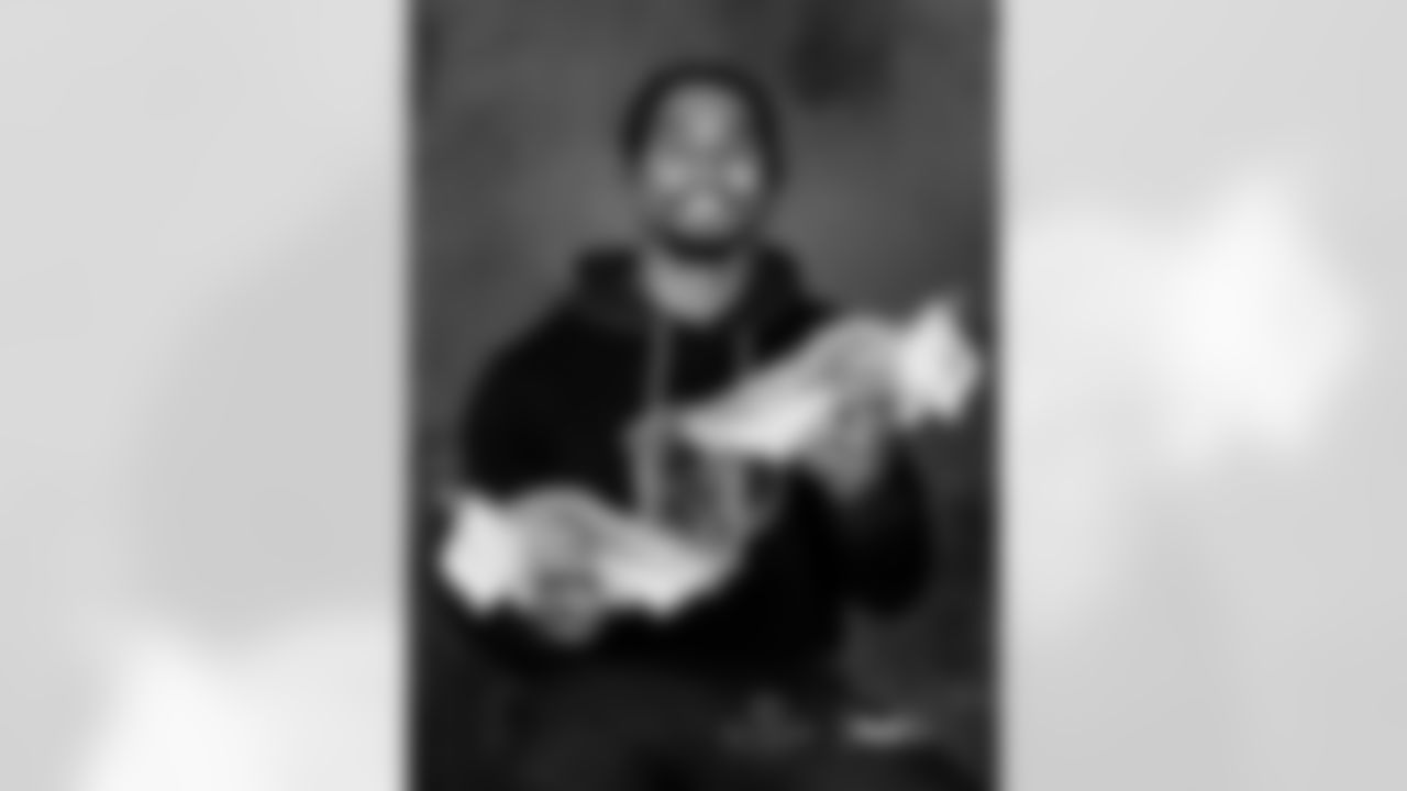 DB Jonathan Owens

Jonathan Owens Foundation