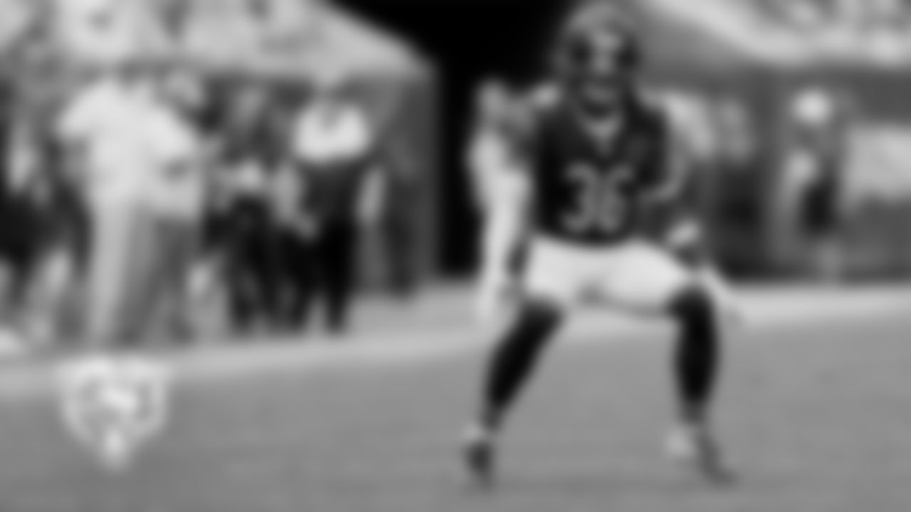 DB Jonathan Owens | #36