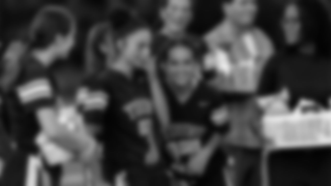 Senior Night _0011__MJ18227.jpg