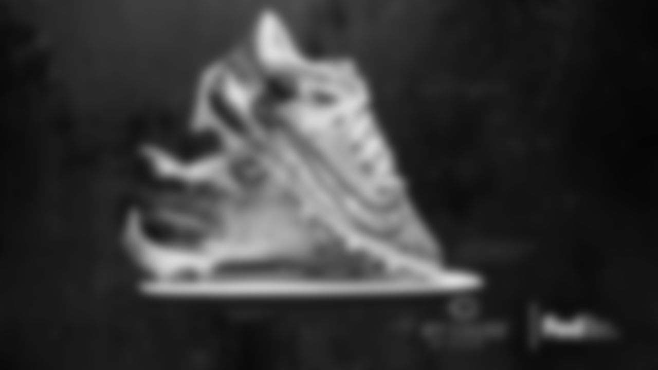 QB Tyson Bagent

St. Jude Children's Research Hospital