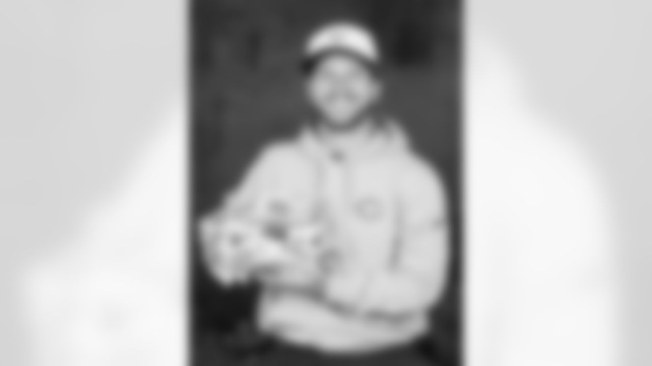 K Cairo Santos

Feed My Starving Children