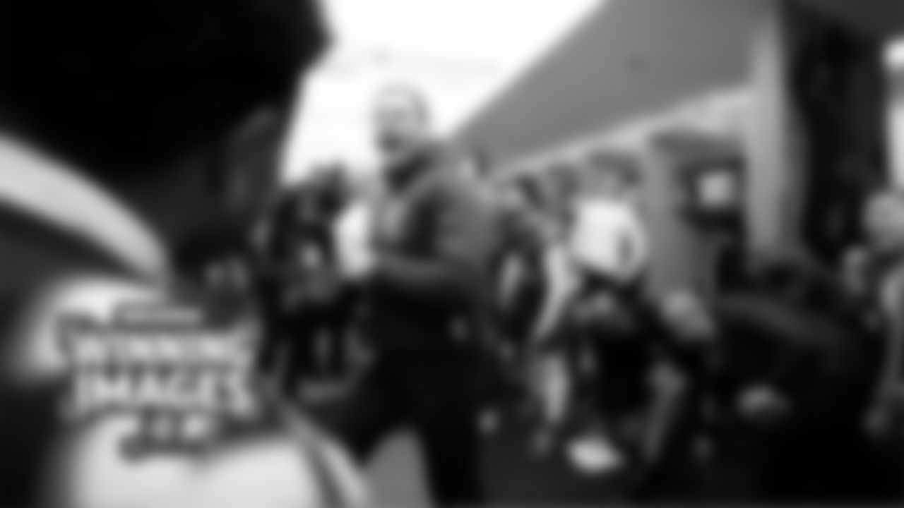 Winning-Images-Wild-Card-04