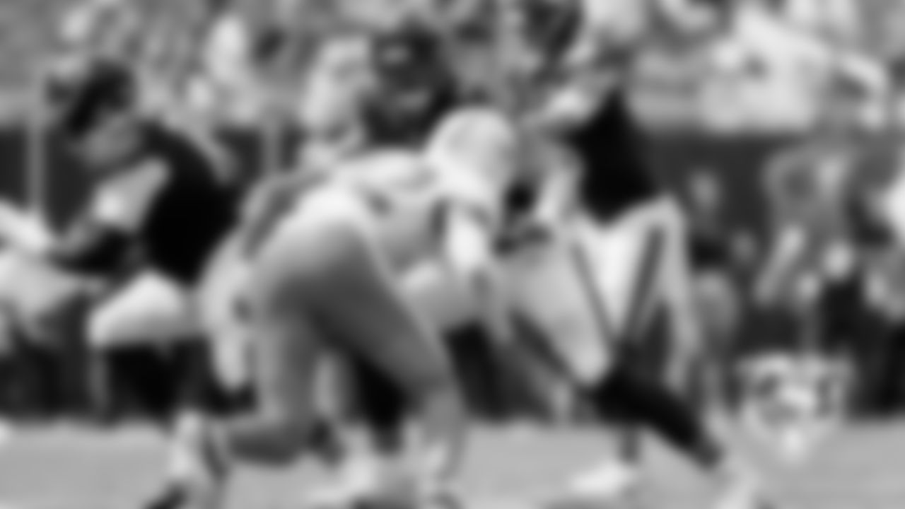 OL Ozzy Trapilo | #75