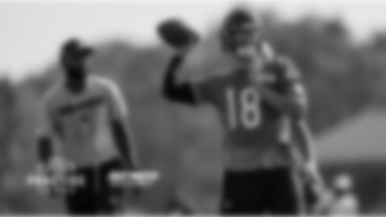 QB Caleb Williams