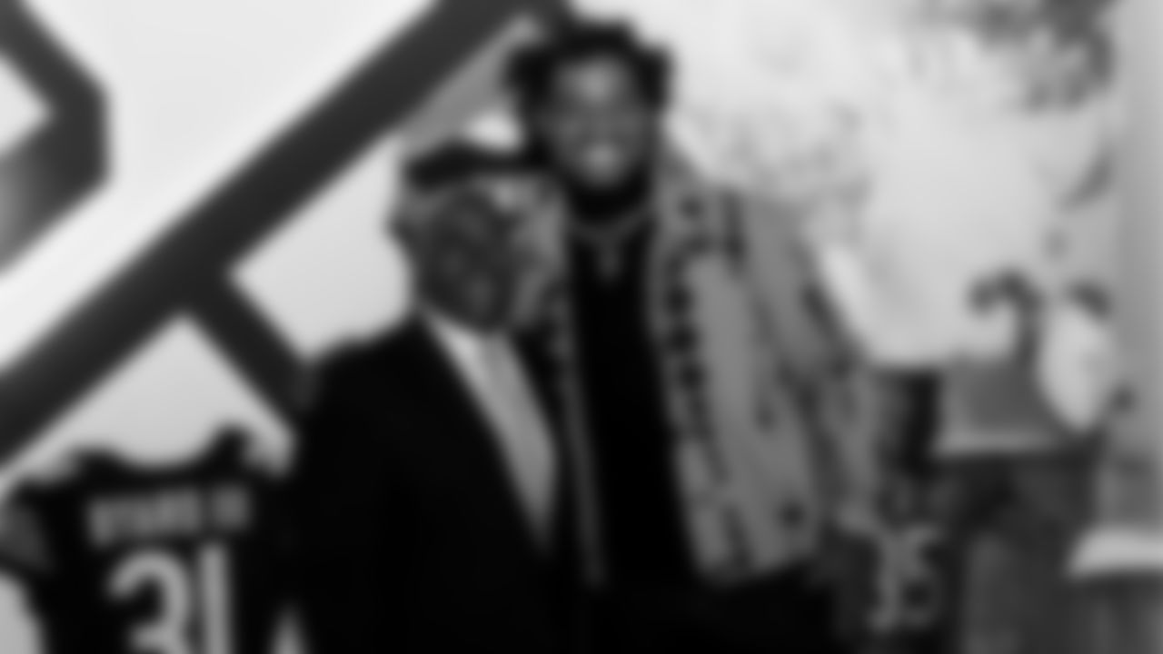 CJGJ Gala _0010__JF18426.jpg