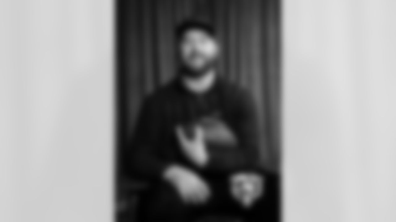 2026_Thuney_Protector_Award_002