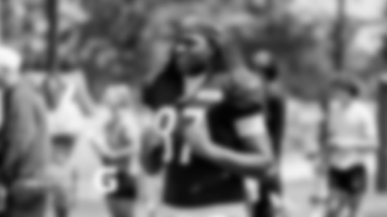 WR Luther Burden III