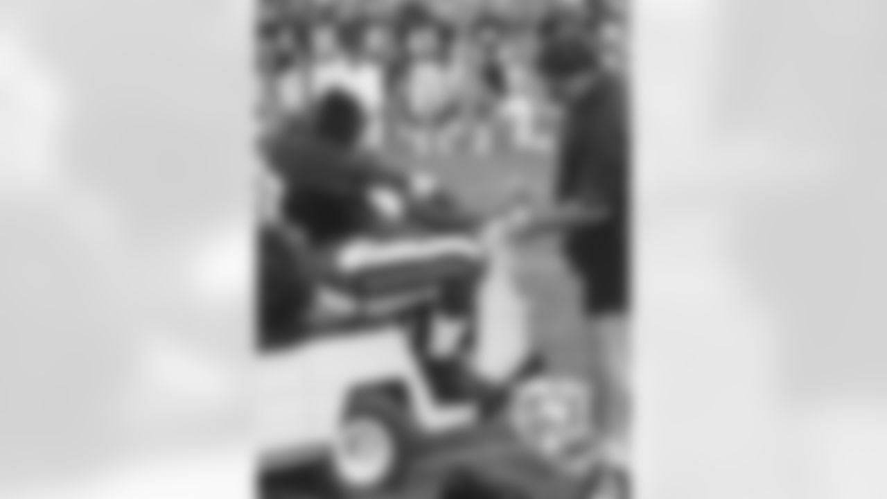 90s-TrainingCamp-IG-4x5_0006_90s-TC-3