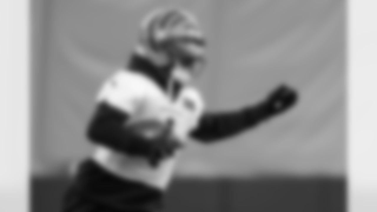 WR Ja'Marr Chase during practice at the IEL Indoor Facility, Thursday, Dec. 18, 2025.