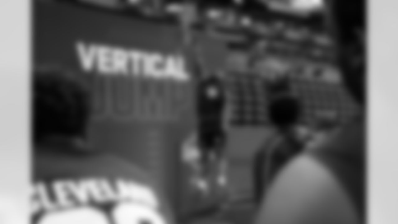 Florida defensive lineman Caleb Banks (02) participates in the vertical jump during the 2026 NFL Scouting Combine on Thursday, February 26, 2026 in Indianapolis, Indiana. (Lauren Leigh Bacho/NFL)