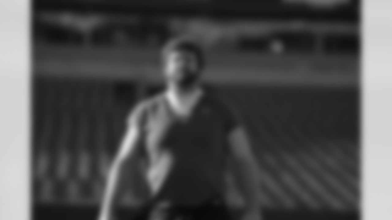 C Ted Karras ahead of Week 18 against the Cleveland Browns, Sunday, Jan. 4, 2026.