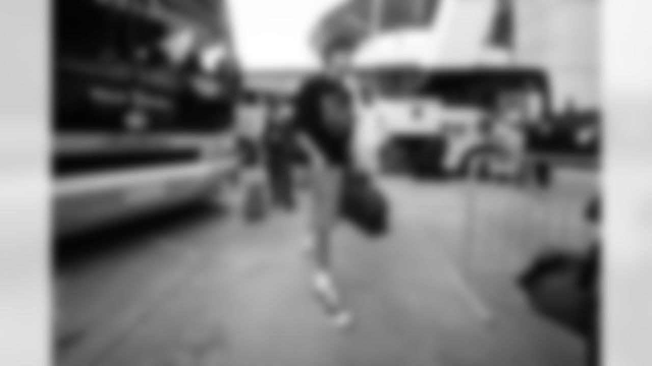 WR Andrei Iosivas arrives at Hard Rock Stadium ahead of Week 16 against the Dolphins, Sunday, Dec. 21, 2025.