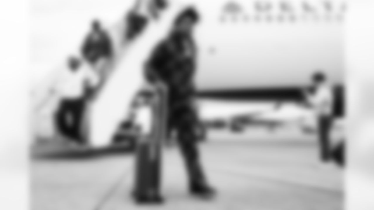 CB Cam Taylor-Britt arrives in Pittsburgh ahead of Week 11 against the Steelers, Saturday, Nov. 15, 2025.