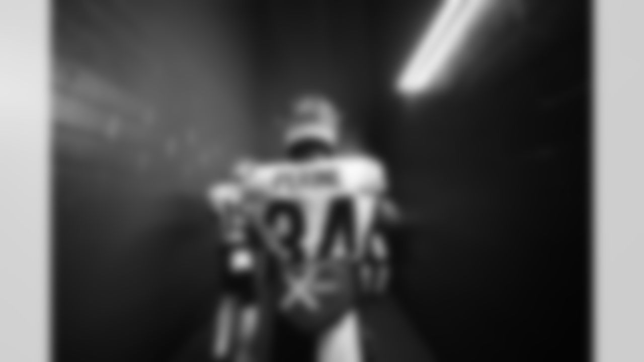 RB Samaje Perine ahead of the Bengals' Preseason Week 2 game against the Washington Commanders, Monday, Aug. 18, 2025.