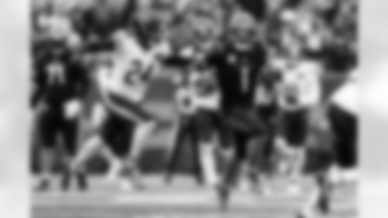 WR Ja'Marr Chase runs after the catch during Week 9 against the Chicago Bears at Paycor Stadium, Sunday, Nov. 2, 2025.