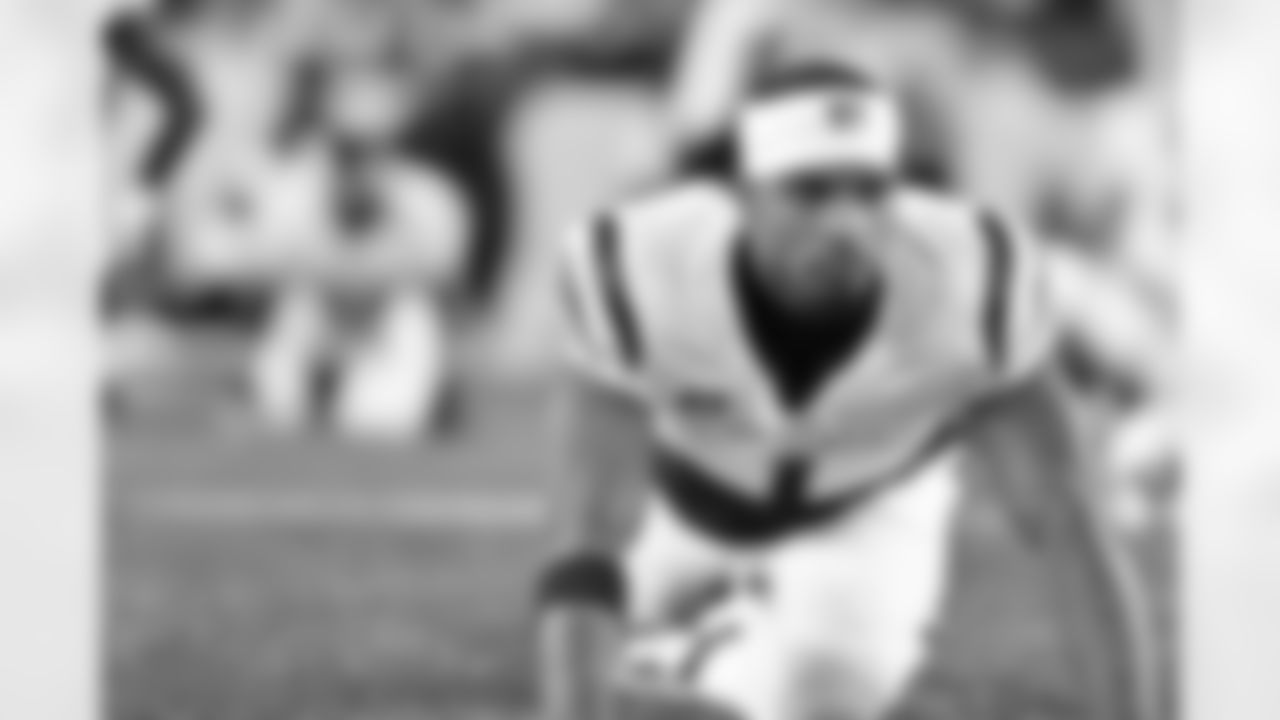 WR Ja'Marr Chase warms up ahead of Thursday Night Football Week 7 against the Pittsburgh Steelers at Paycor Stadium, Thursday, Oct. 16, 2025.