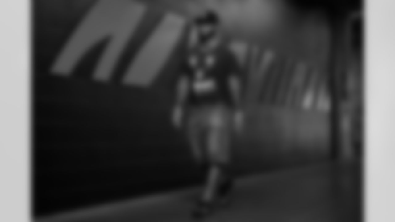 S Geno Stone arrives at Paycor Stadium ahead of Week 5 against the Detroit Lions, Sunday, Oct. 5, 2025.