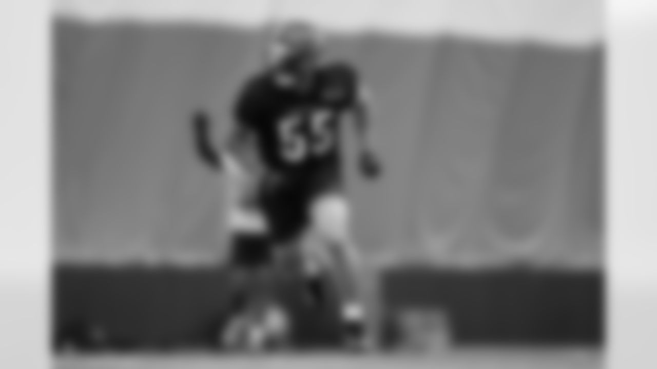 LB Logan WIlson during practice at the IEL Indoor Facility, Thursday, Sept. 25, 2025.