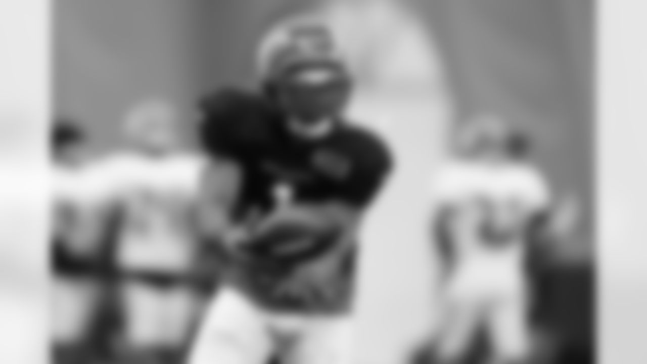WR Ja'Marr Chase catches a pass during training camp at the IEL Indoor Facility, Thursday, July 31, 2025.