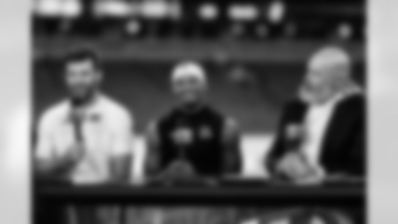 2025 WK07 PIT Postgame 022