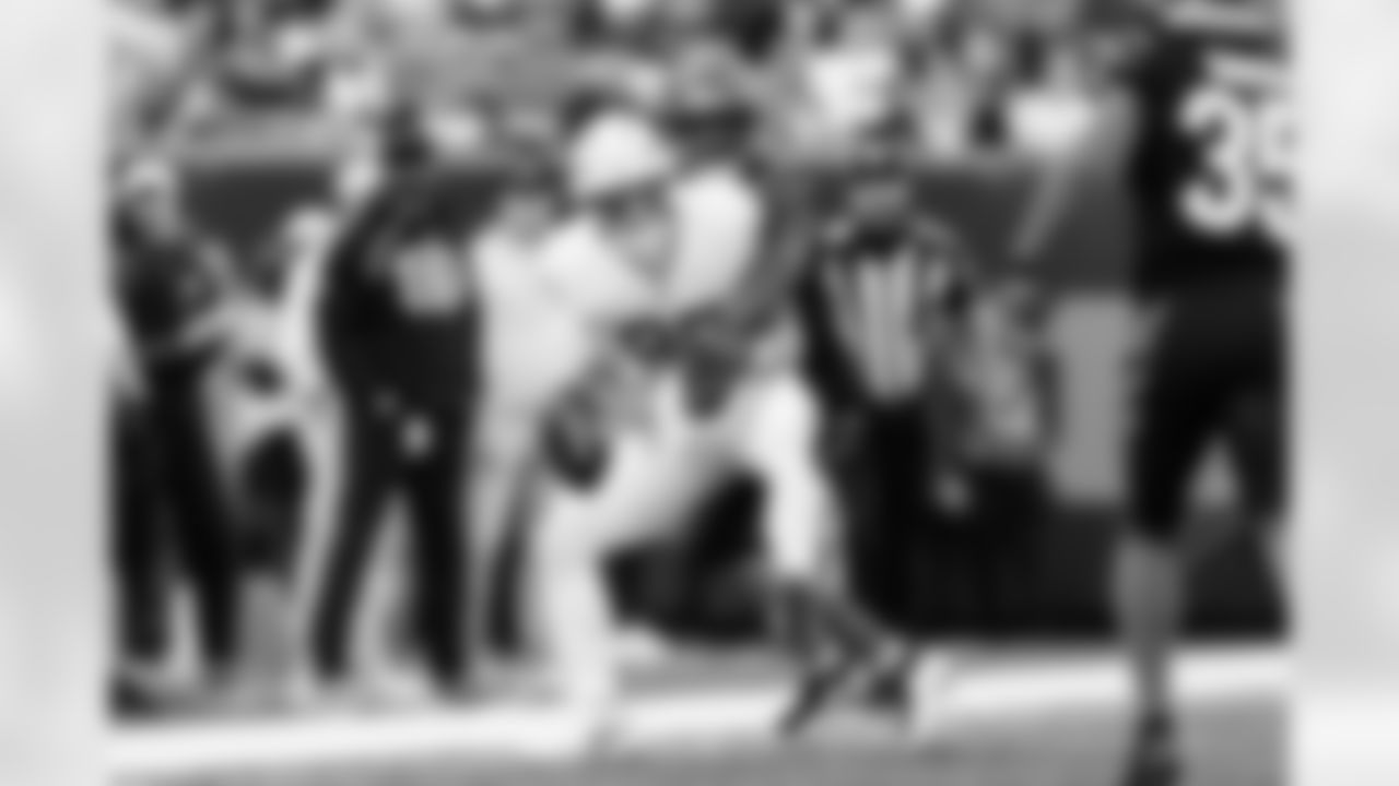 CB Dax Hill during Week 17 against the Arizona Cardinals at Paycor Stadium, Sunday, Dec. 28, 2025.