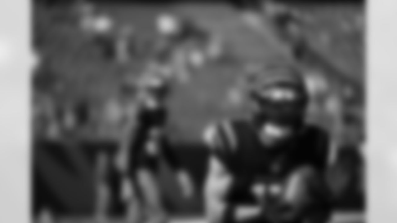 WR Charlie Jones warms up at Paycor Stadium ahead of Week 8 against the New York Jets, Sunday, Oct. 26, 2025.