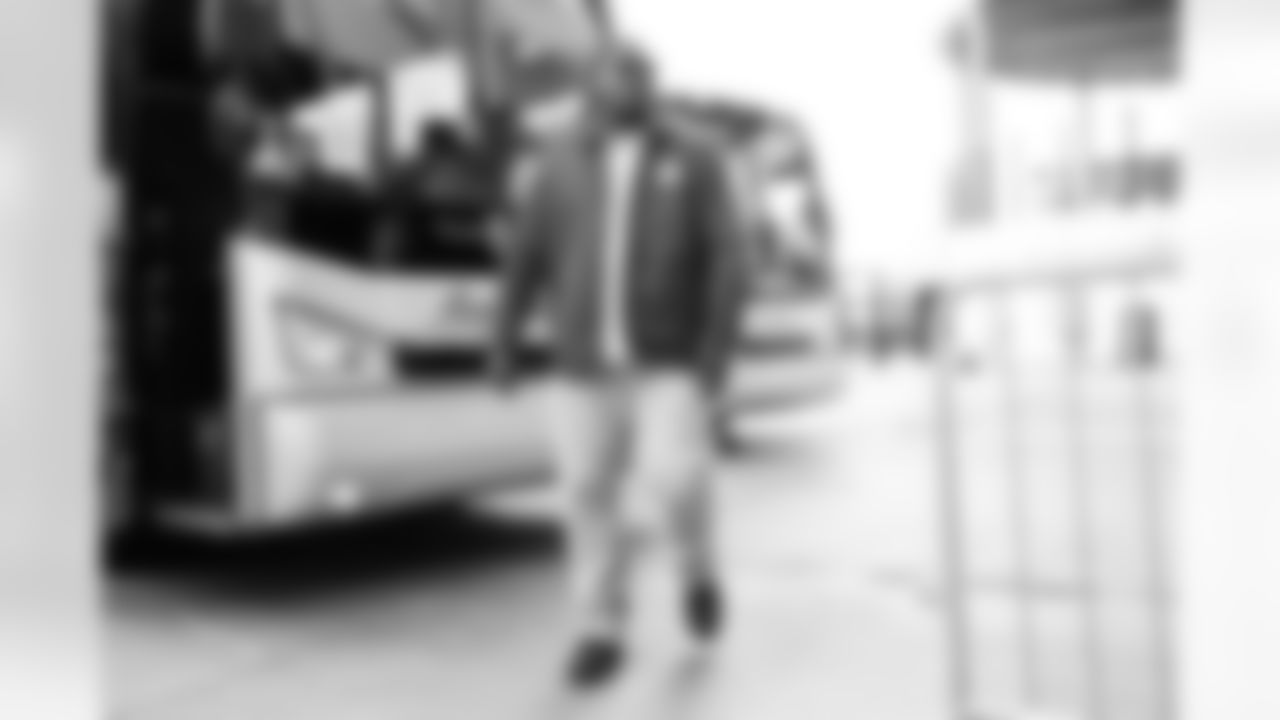 DT T.J. Slaton Jr. arrives at Hard Rock Stadium ahead of Week 16 against the Dolphins, Sunday, Dec. 21, 2025.