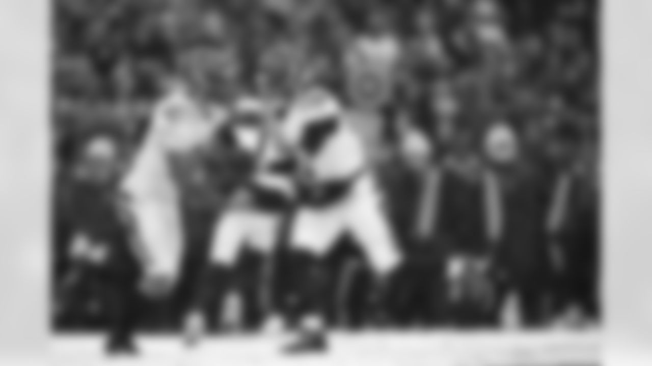 QB Joe Burrow hands the ball off to RB Chase Brown during Week 14 against the Buffalo Bills, Sunday, Dec. 7, 2025.