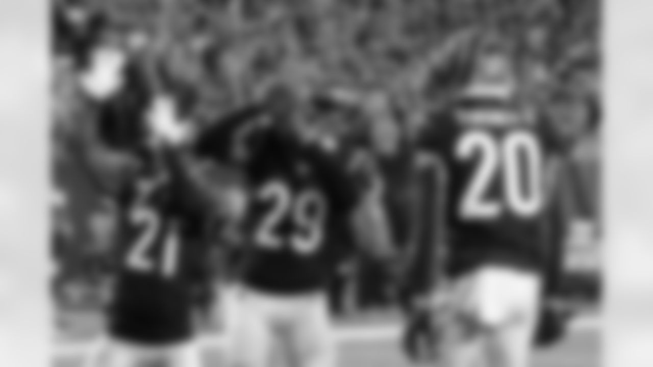 CB Cam Taylor-Britt celebrates during Sunday Night Football against the Buffalo Bills at Paycor Stadium in Week 9 of the 2023 season.