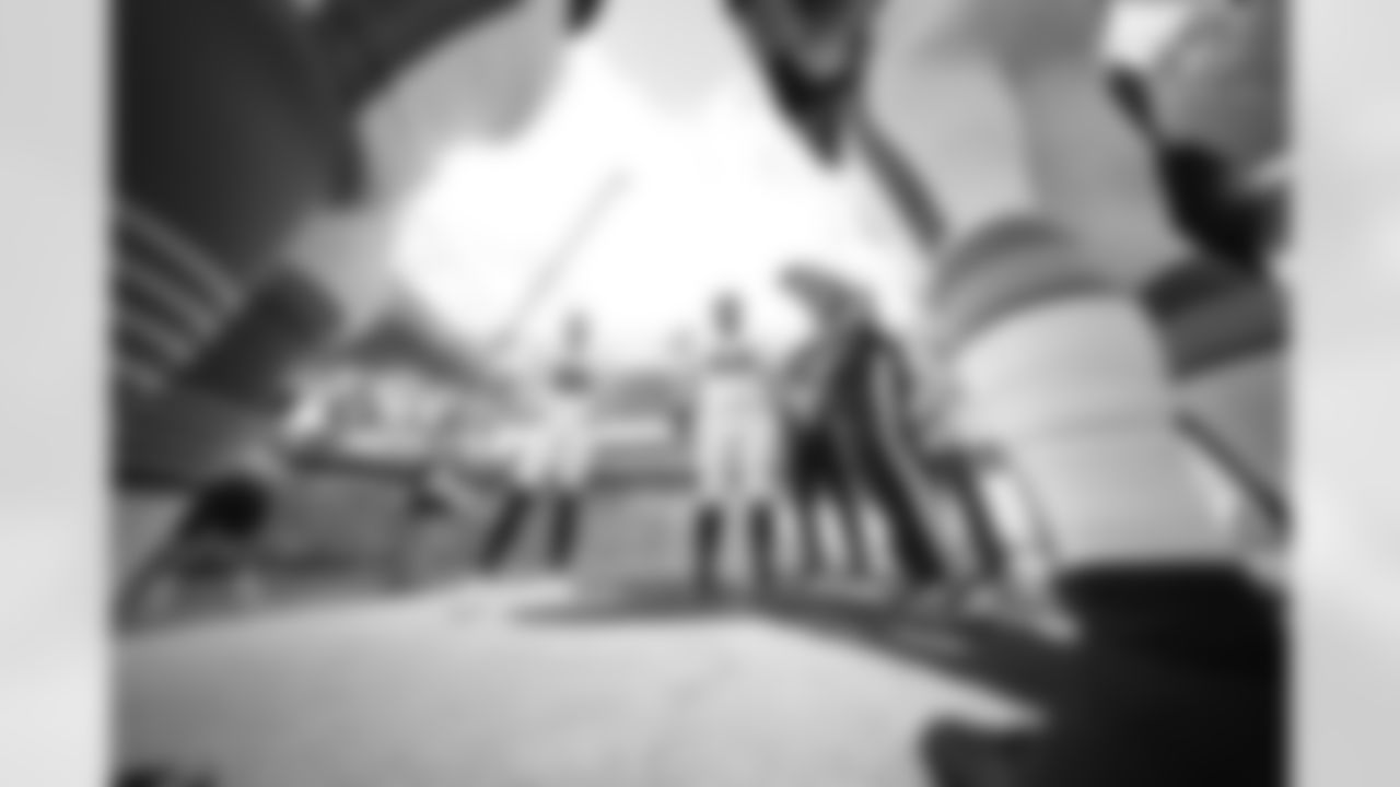 C Ted Karras and TE Mike Gesicki served as captains during Week 16 against the Miami Dolphins at Hard Rock Stadium, Sunday, Dec. 21, 2025.