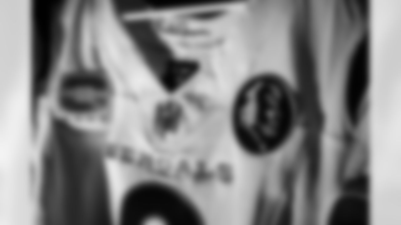 QB Joe Burrow's jersey in the locker room ahead of Week 13 against the Baltimore Ravens, Thursday, Nov. 27, 2025.